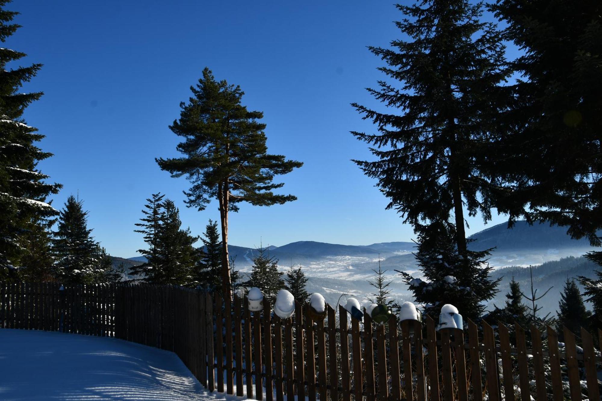 Bed and Breakfast Gosciniec Pod Lubomirem Weglowka  Екстер'єр фото